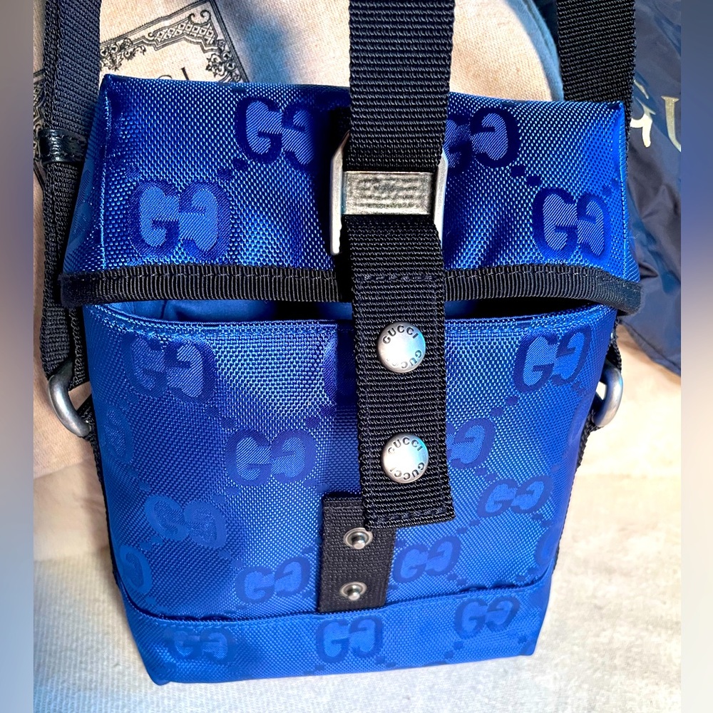 NWOT GUCCI Off The Grid Blue Nylon Messenger Crossbody with Dustbags - Picture 6 of 9